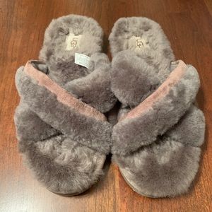 * sold * UGG slippers